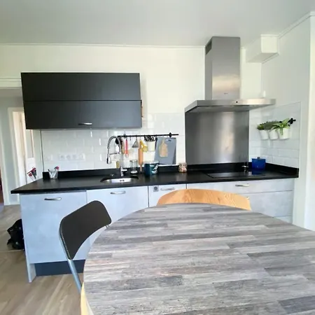 Superbe Avec Jardin Et Parking Apartment